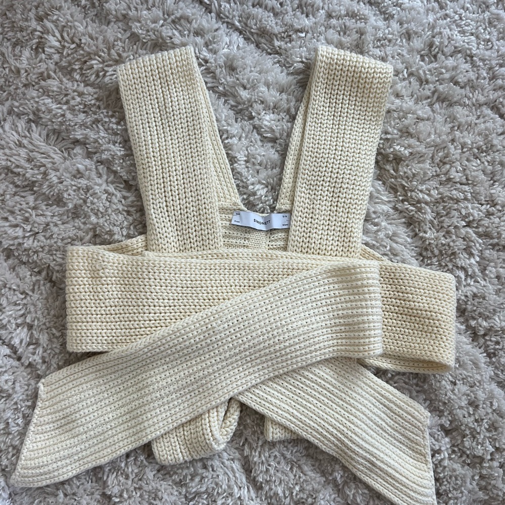 Simonett Cream Knit Crop Top